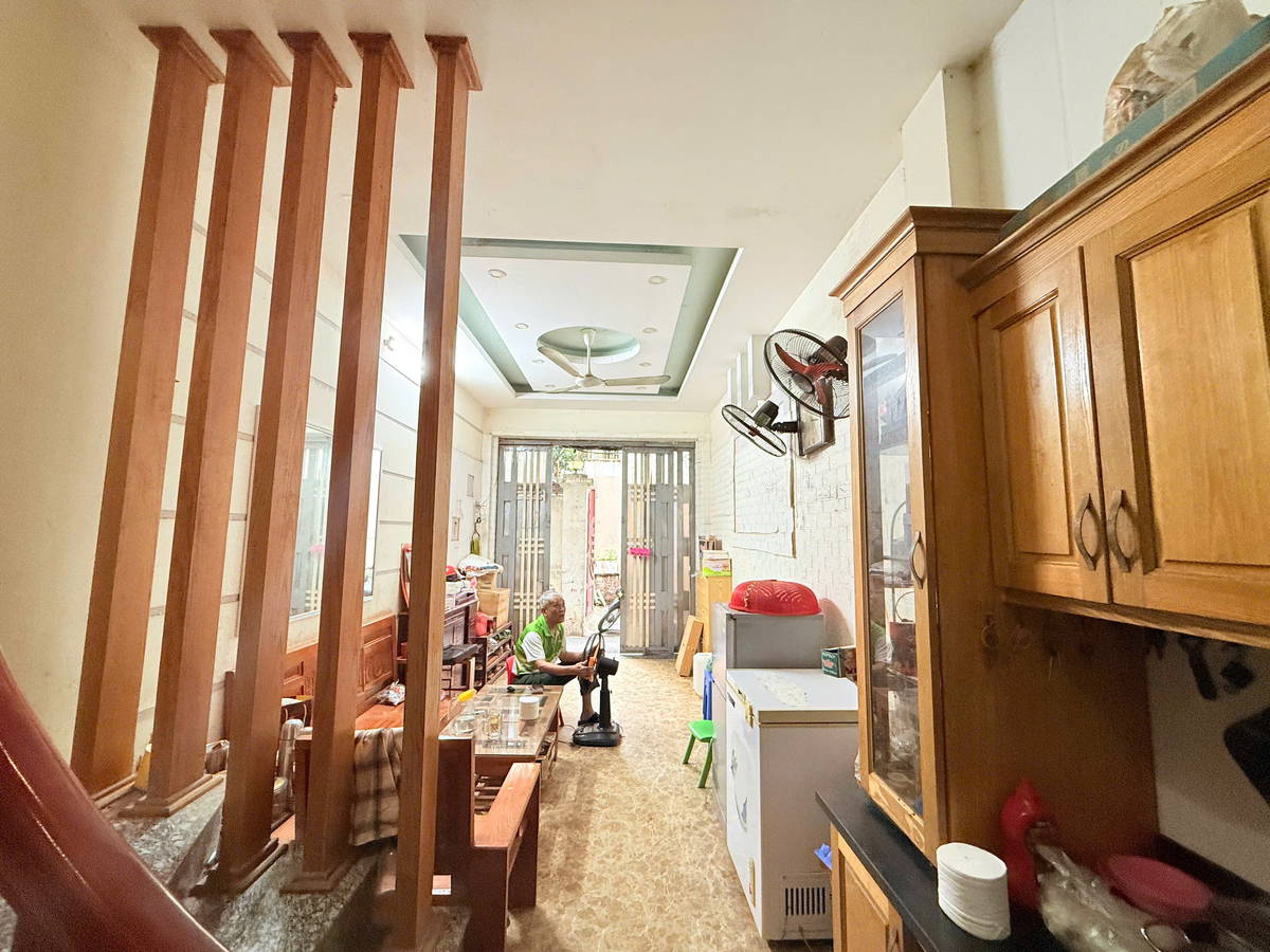 Bán Nhà 6 Tầng Hồ Tây - 2 Mặt Thoáng - Gần Phố - Gần Hồ Tây - Ảnh 1